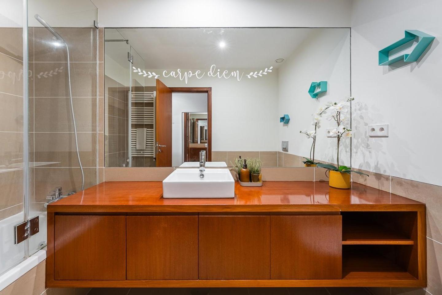 Guestready - Teddy Jazz Apartment Porto Bagian luar foto